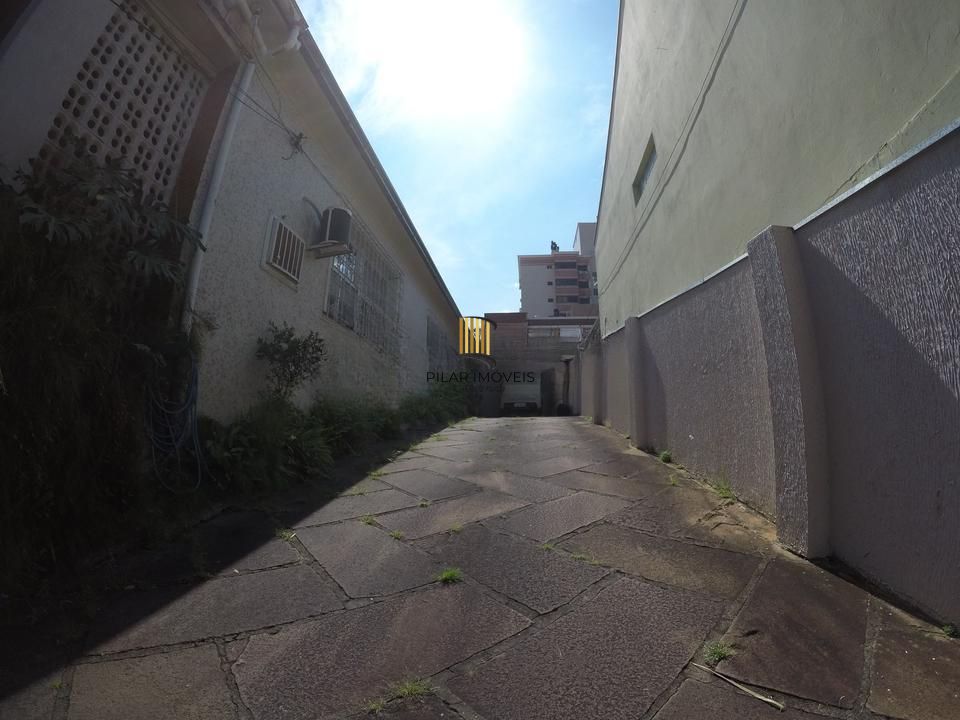 Casa com 4 Quartos e 4 vagas de garagem no Bairro Vila Ipiranga