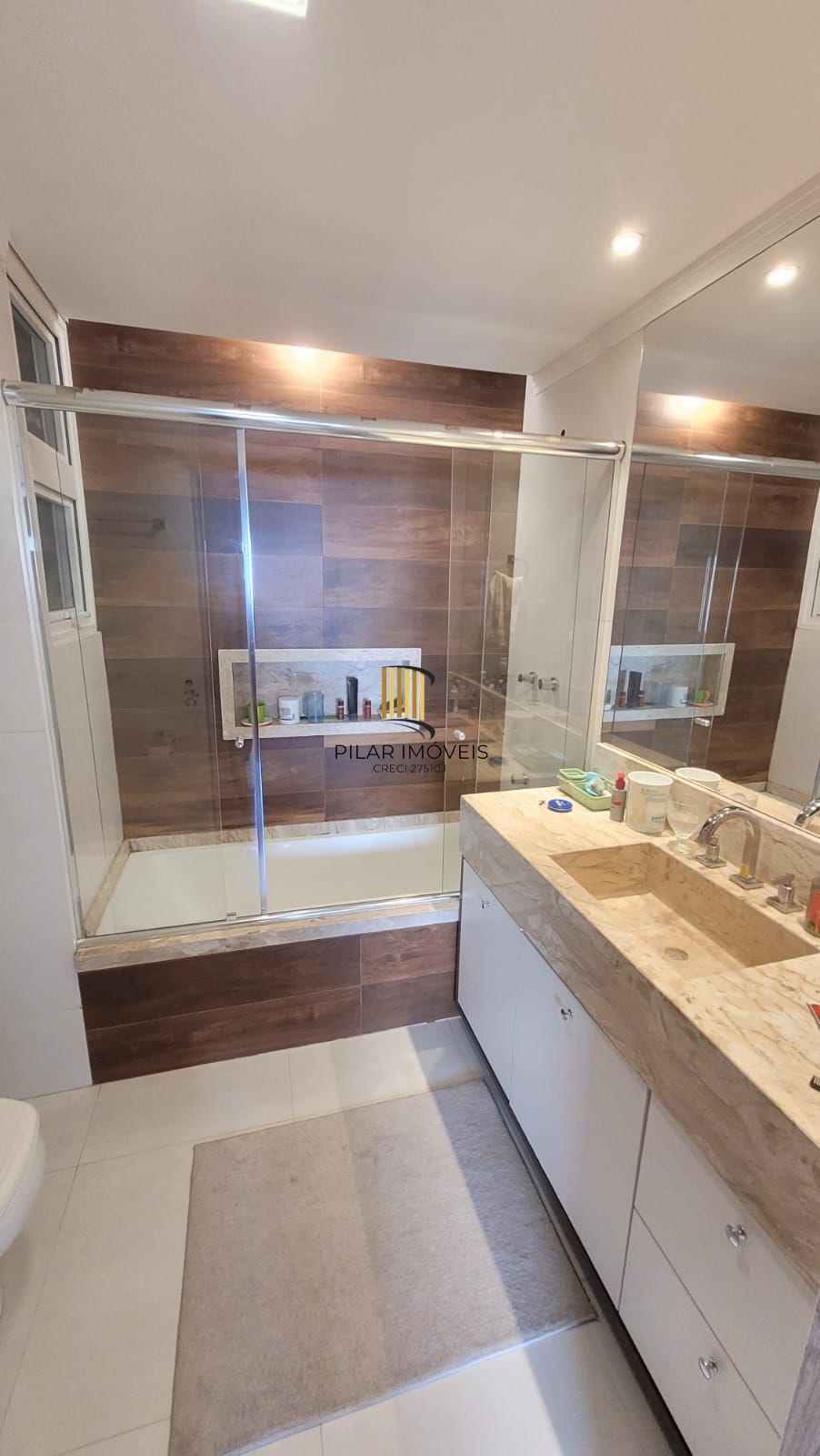 Apartamento mobiliado de 3 quartos, elevador no bairro Santana