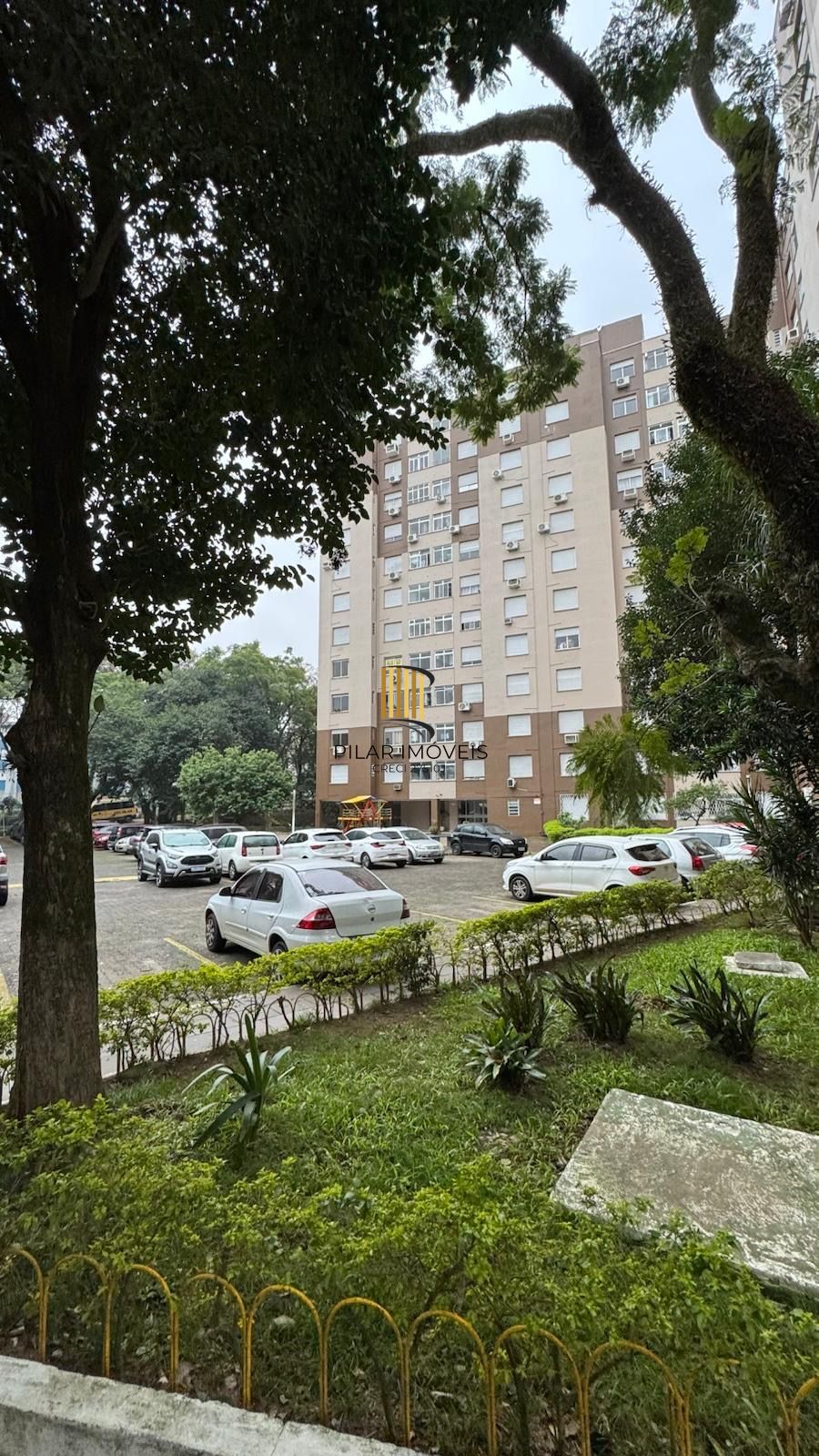 Apartamento com 1 Quarto e 1 vaga à Venda, 42 m² por R$ 200mil Bairro Cristal