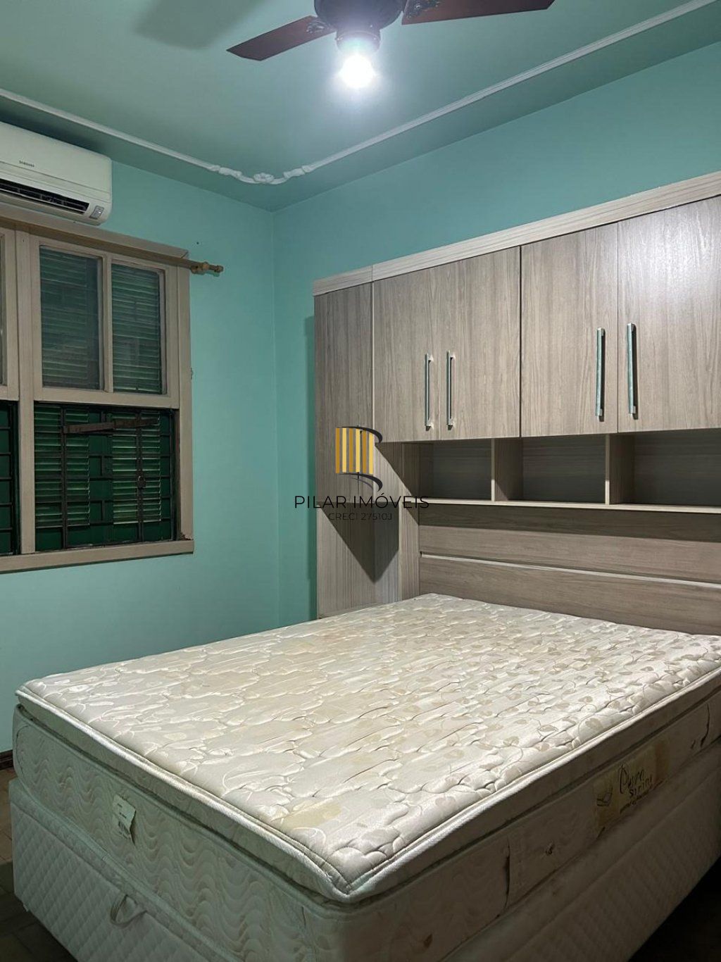 Apartamento térreo com 3 quartos no Bairro Cidade Baixa