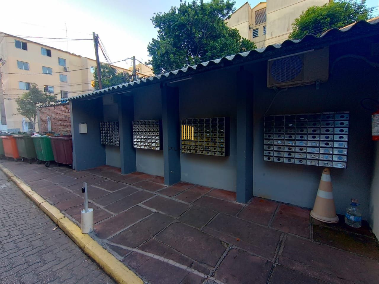 Apartamento de 2 dormitórios e 1 vaga de garagem em Canoas