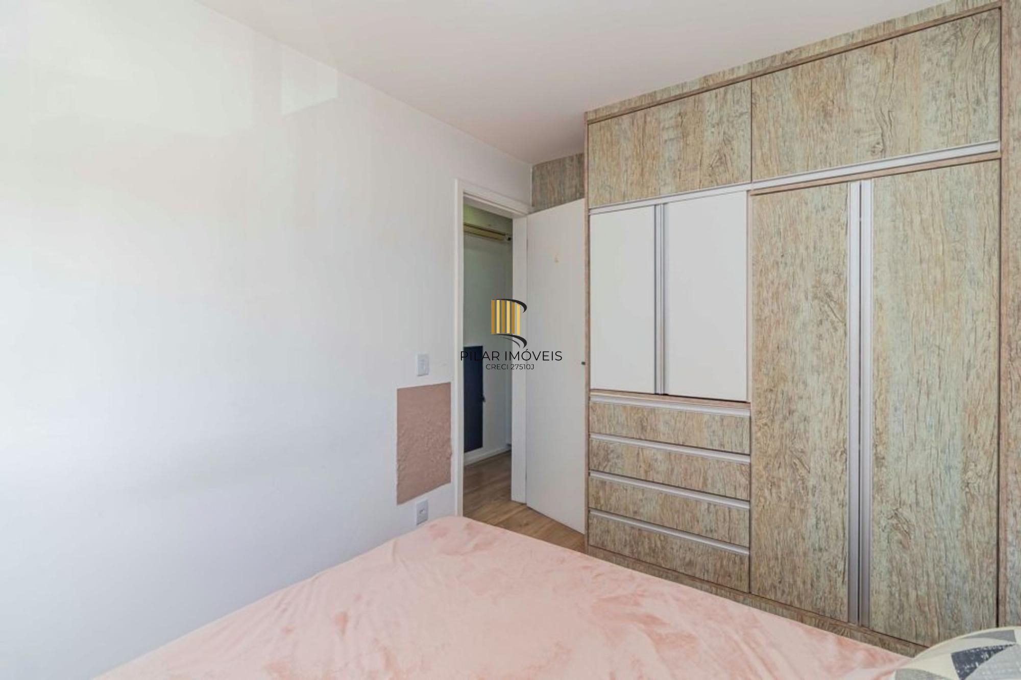 Apartamento com 3 quartos, elevador, sacada e 1 vaga Sarandi.