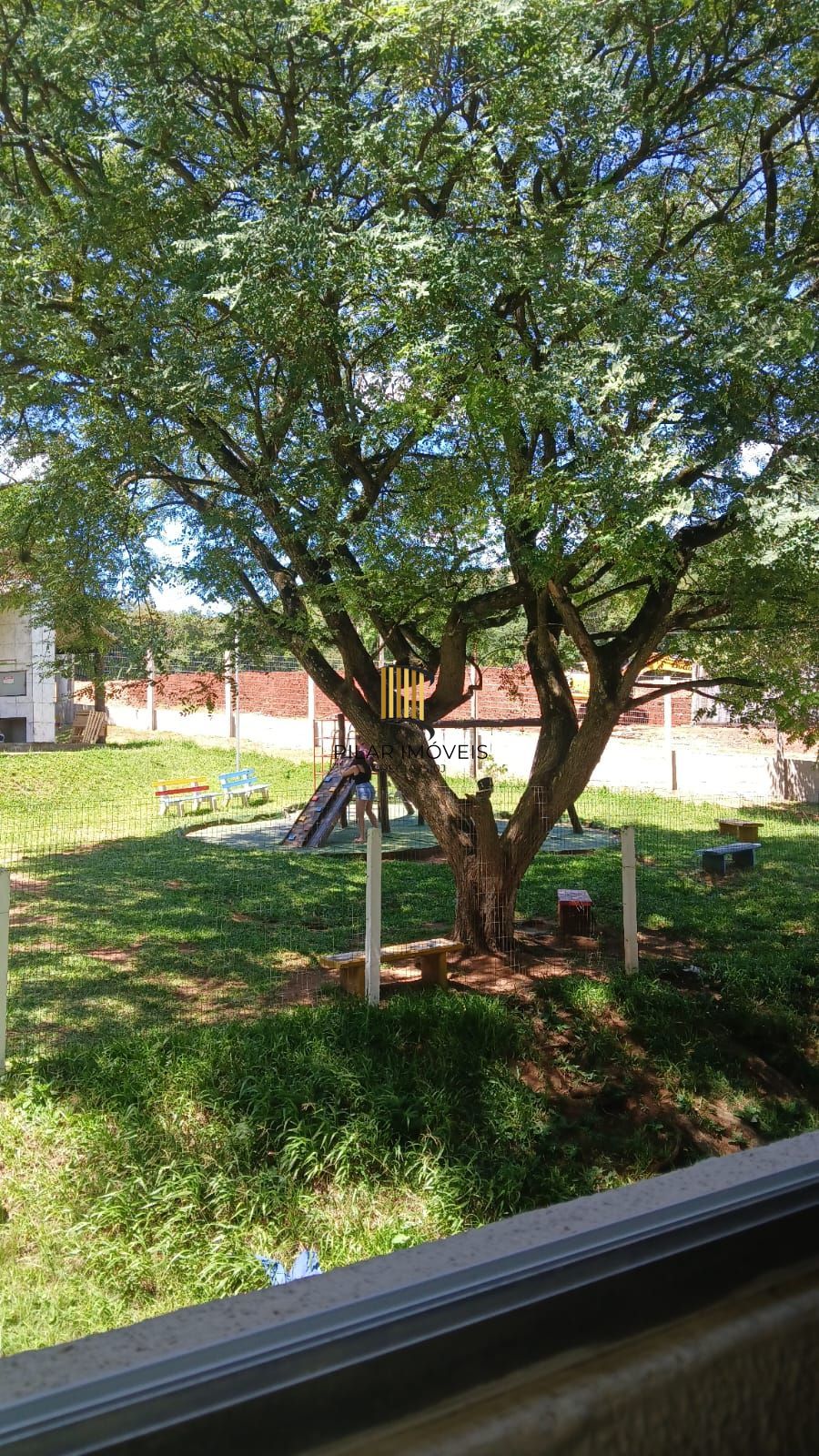 Apartamento de 2 quartos, 1 vaga no bairro Campo Novo