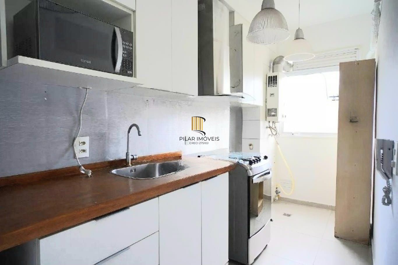 Apartamento 2 dormitórios, 1 suíte, churrasqueira, 1 vaga e elevador no Sarandi