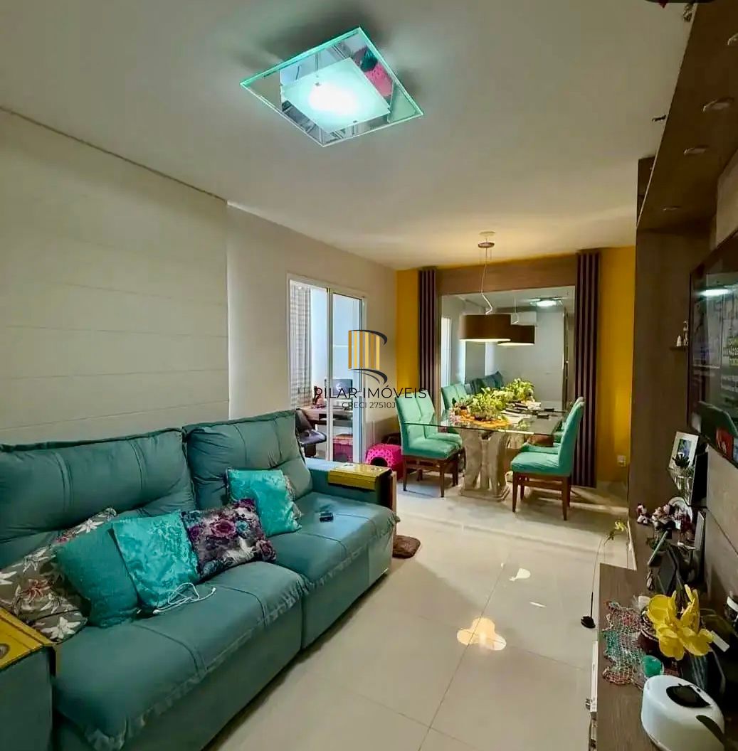 Apartamento com 67m², 3 dormitórios com vaga de garagem no bairro Morro Santana