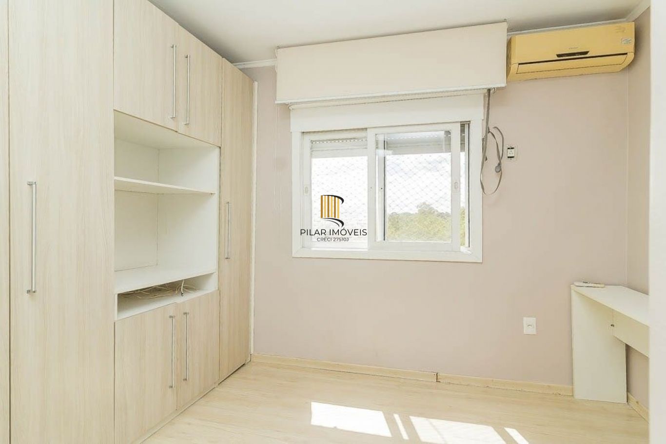Apartamento de 75 metros privativos com 2 dormitórios no bairro Sarandi
