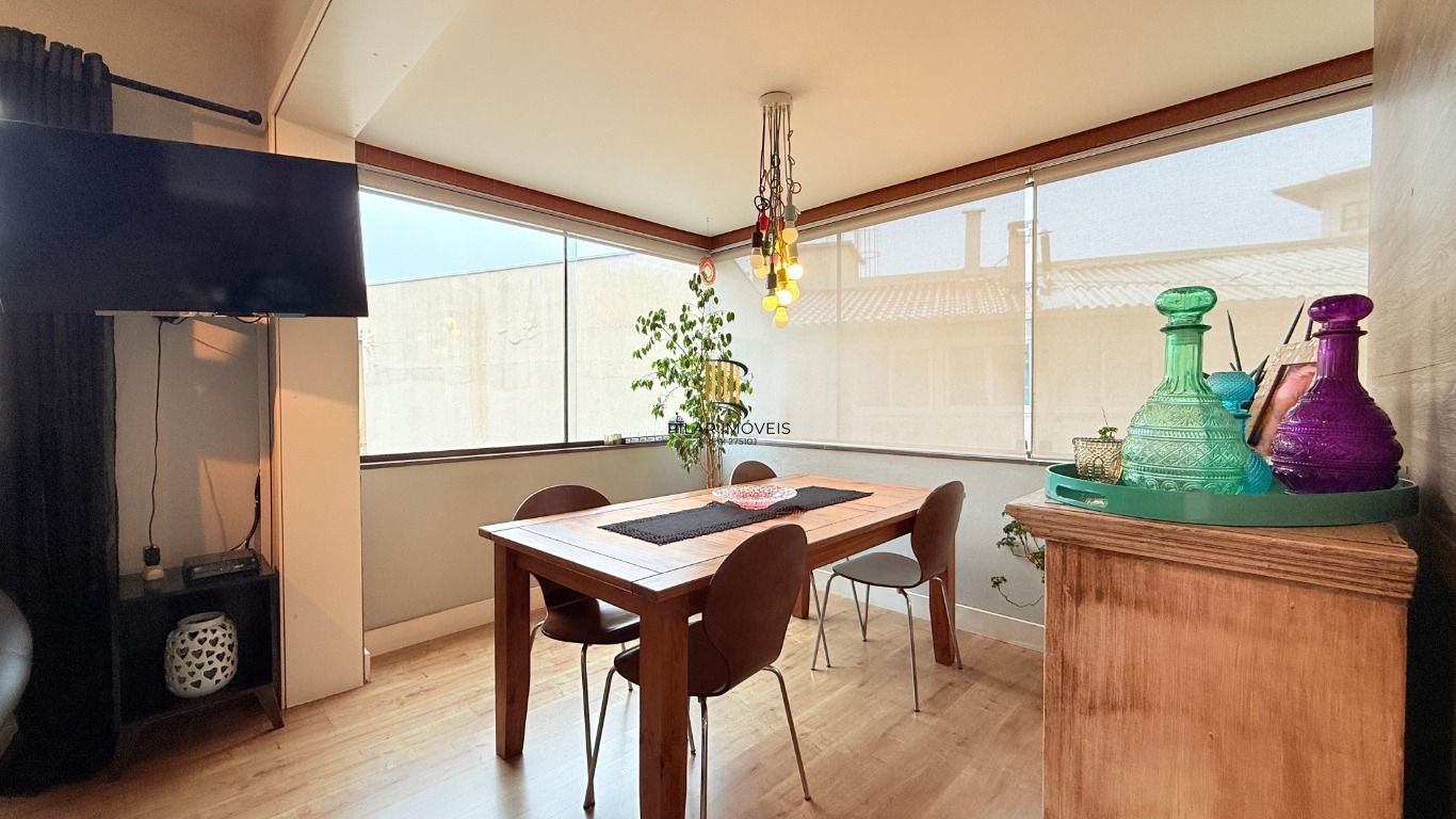 Apartamento com 2 quartos, sendo 1 suíte e 2 vagas no bairro Bela Vista