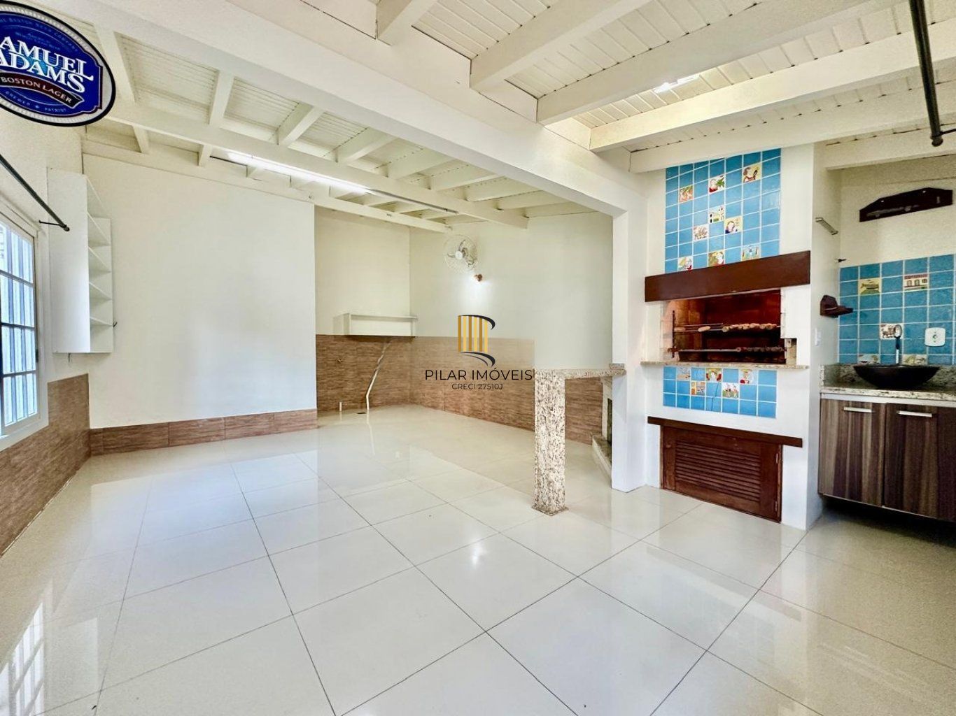 Casa de 3 dormitórios, 2 vagas de garagem em Canoas