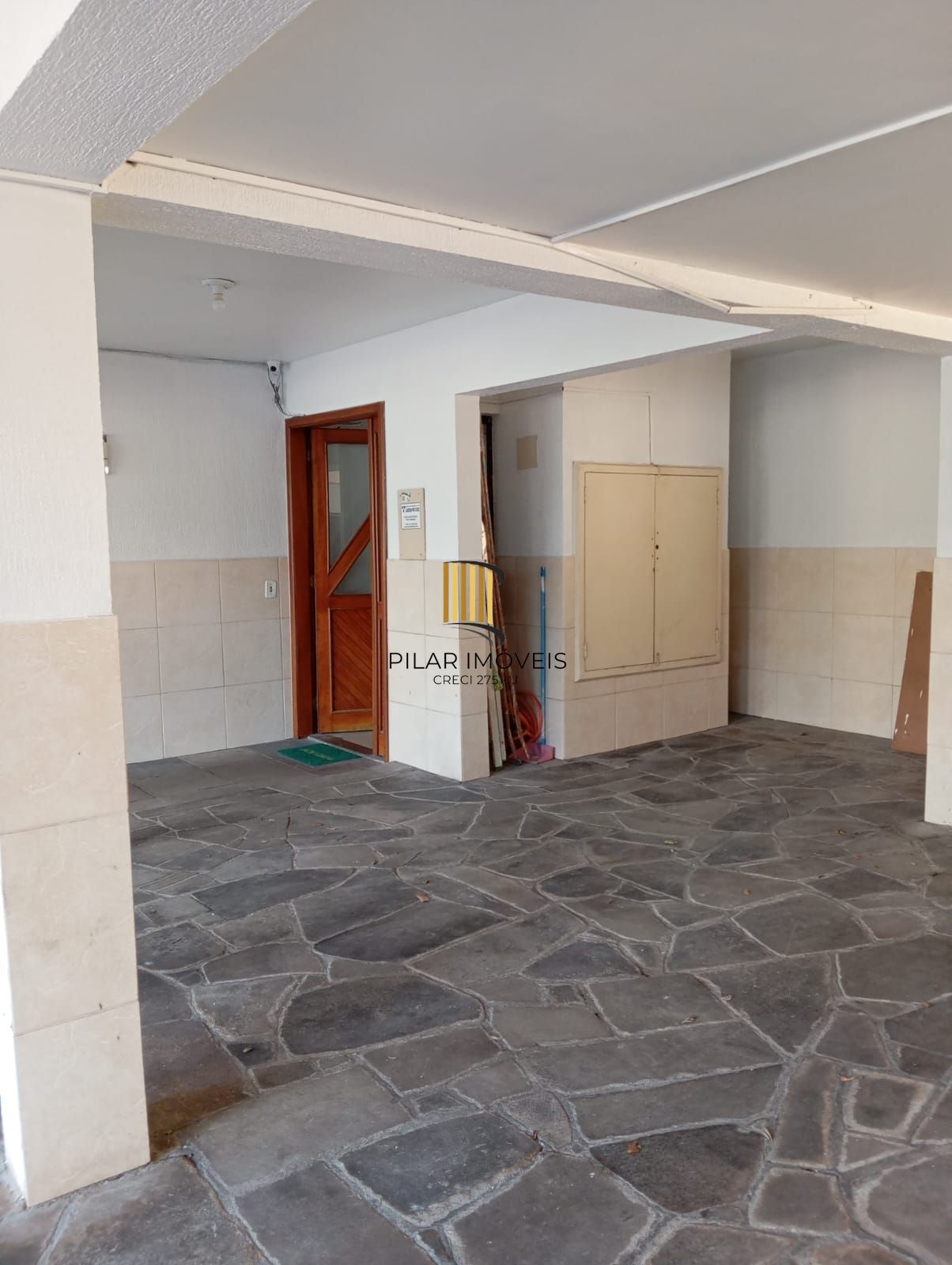 Apartamento com 3 dormitórios,  108m² no Bairro Cristo Redentor