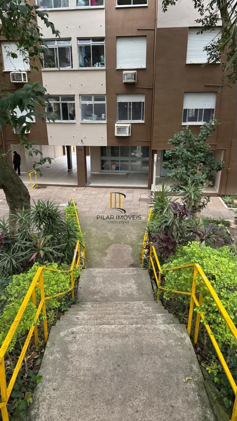 Apartamento com 1 Quarto e 1 vaga à Venda, 42 m² por R$ 200mil Bairro Cristal