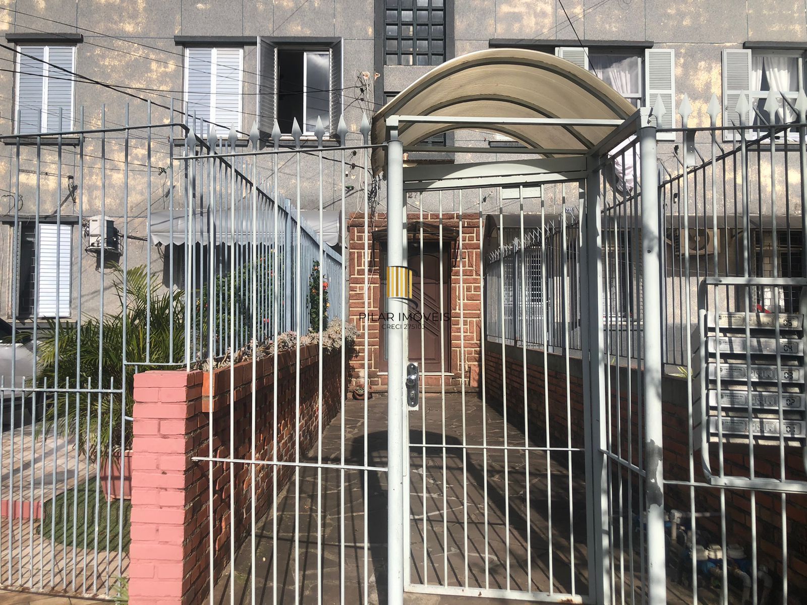 Apartamento à venda com 2 quartos 51 m² no Bairro Passo da Areia