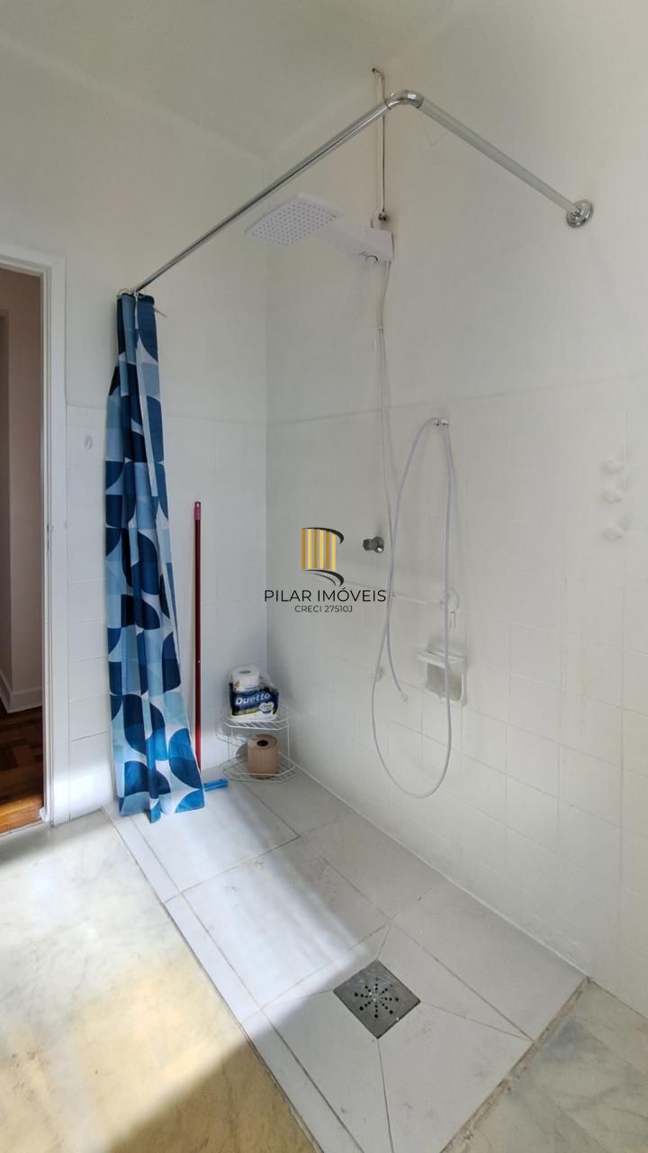 Apartamento 3 Dormitórios, 123m², Último Andar com Vista para o Guaíba