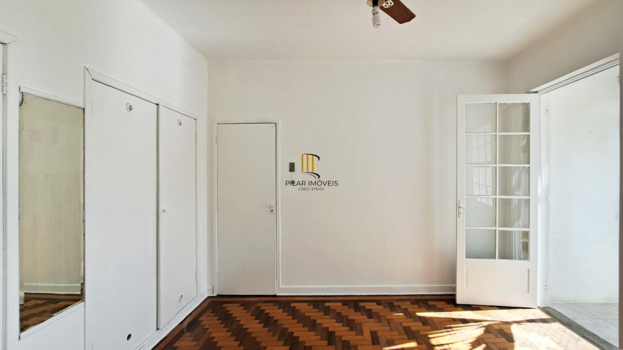 Apartamento 3 Dormitórios, 123m², Último Andar com Vista para o Guaíba