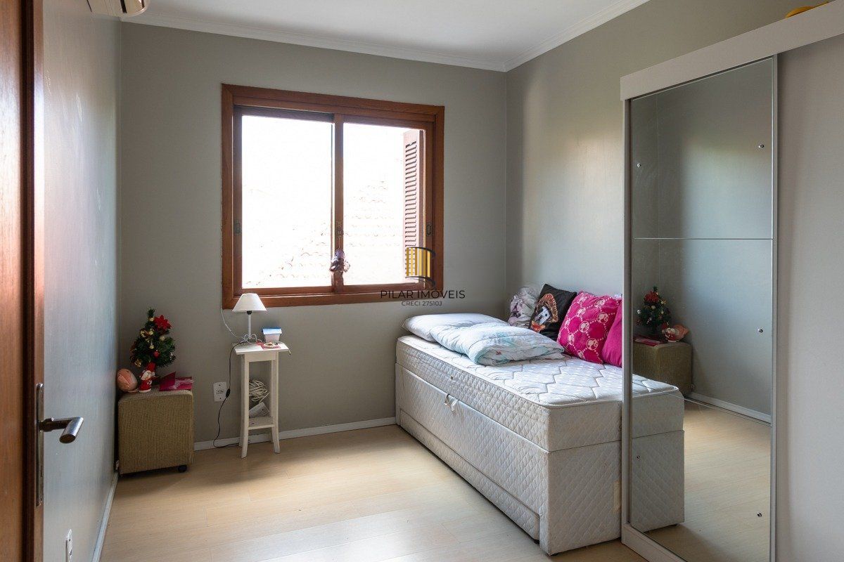 Apartamento de 3 quartos, elevador, churrasqueira, 2 vagas  no bairro Lindóia