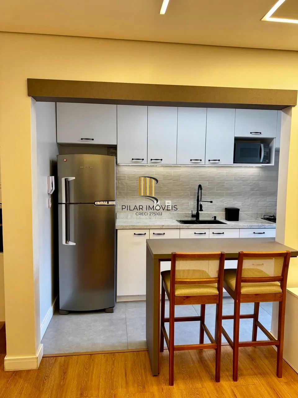 Apartamento Mobiliado à venda com 46m², 1 quarto e 1 vaga Bairro São João