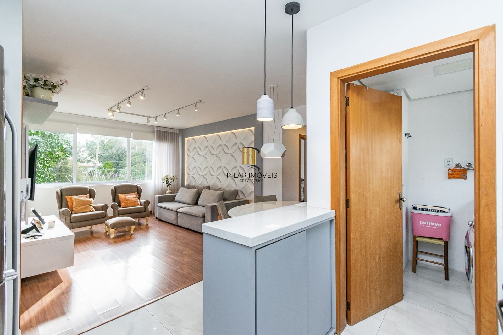 Apartamento 2 quartos, 1 suíte, 74m² e elevador no bairro Vila Ipiranga.