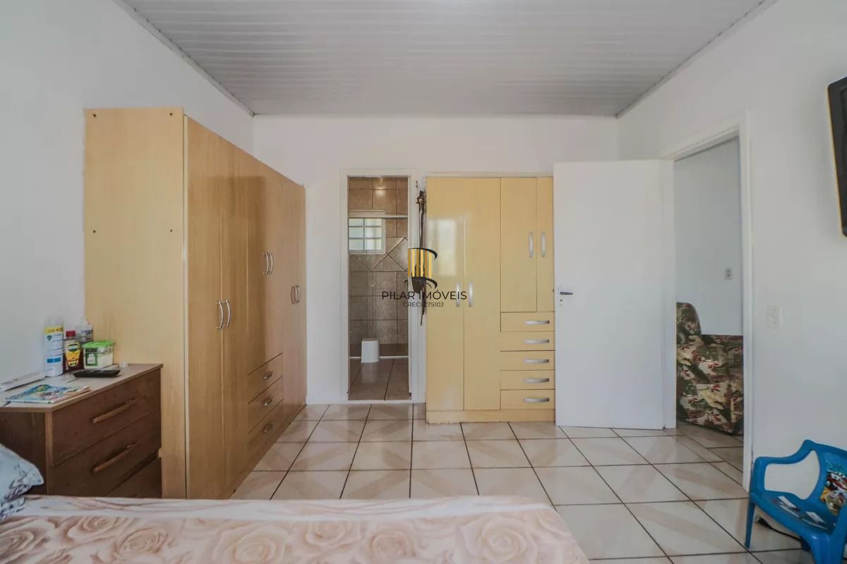 Casa e loja à venda com 300m², 3 quartos e 3 vagas no Rubem Berta