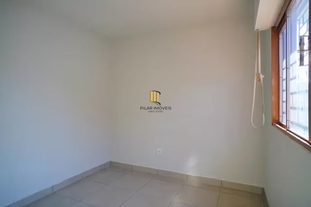 Casa de 3 dormitórios no bairro passo das Padras Porto Alegre.