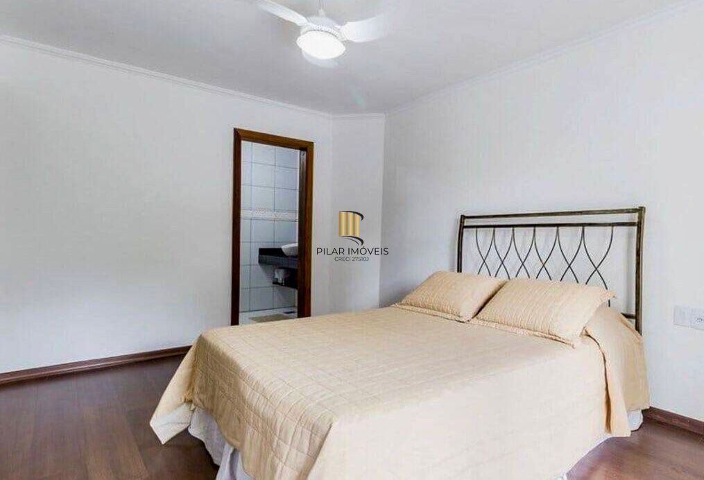 Casa com 3 quartos, 2 vagas e 266m² para vender - Jardim Planalto, Porto Alegre