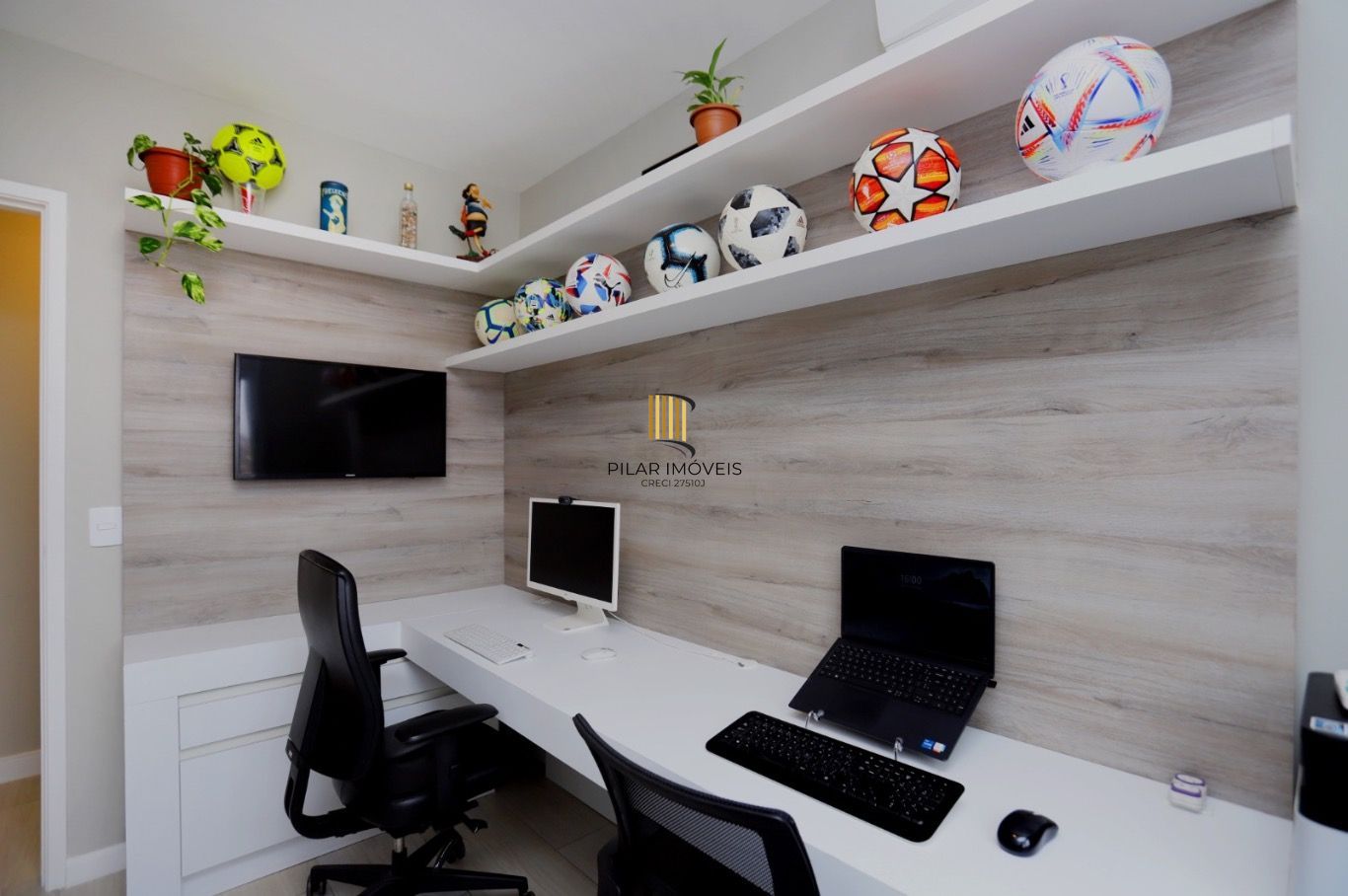Apartamento com 2 quartos e 48m² à venda em Glória.