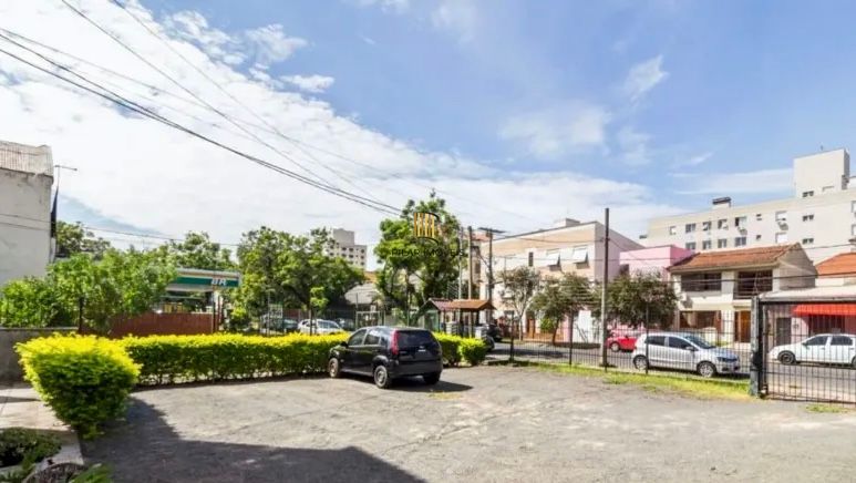 Apartamento Térreo 2 quartos com vaga à venda na Rua  Barbedo, Menino Deus