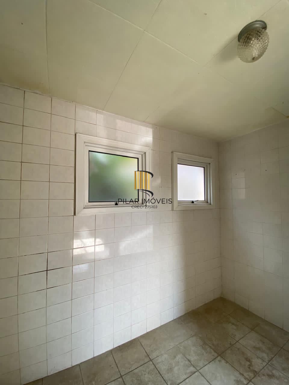 Apartamento 2 dormitórios térreo com 1 vaga Bairro Santa Teresa São Leopoldo