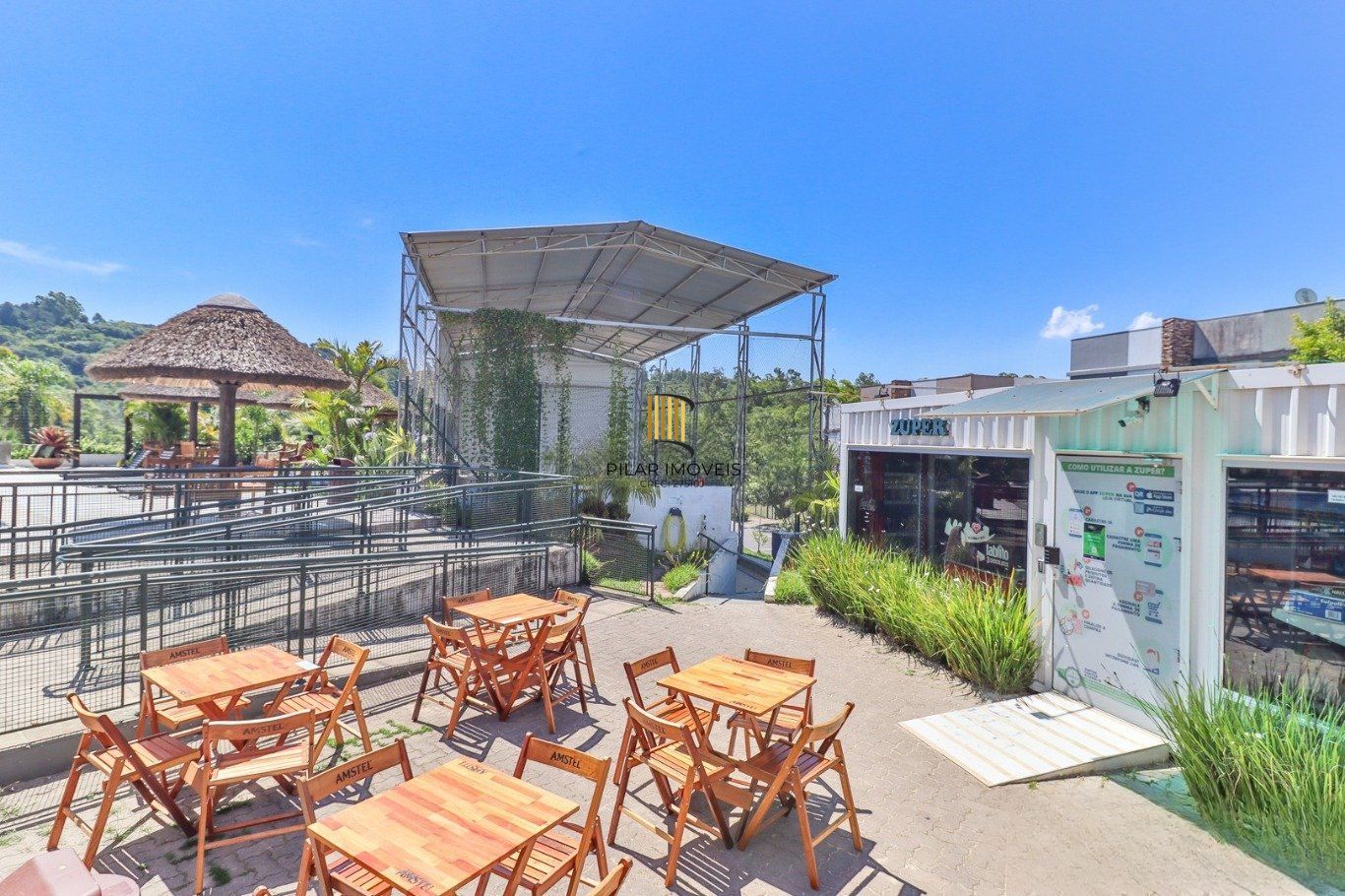 Casa em Condomínio com 3 Dormitórios e Energia Solar na Lomba do Pinheiro