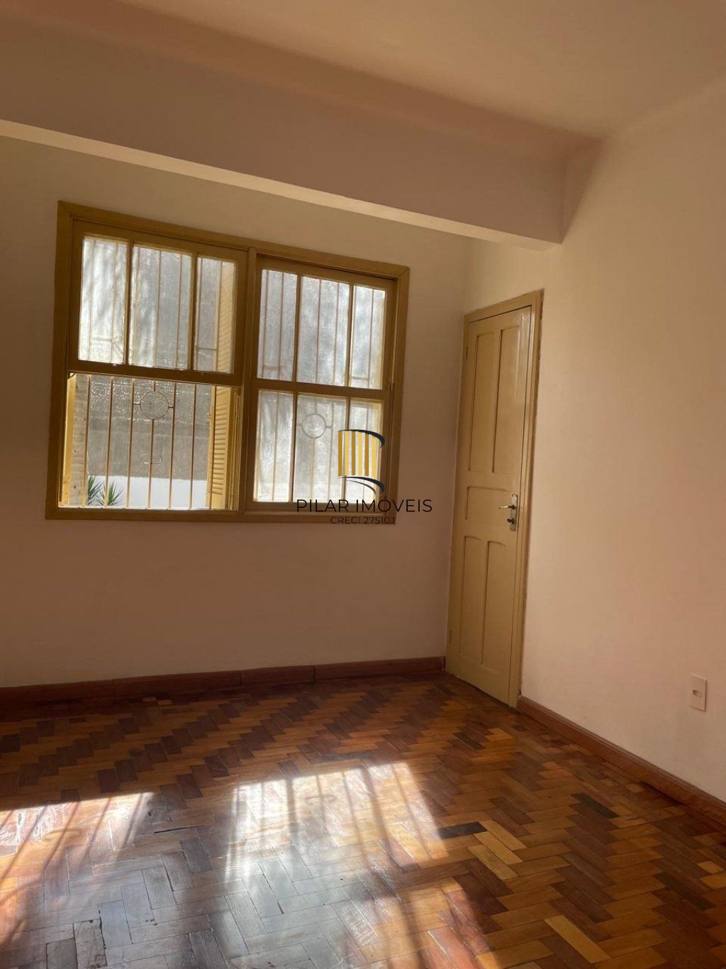 Apartamento com 2 dormitórios no Bairro Santa Cecília
