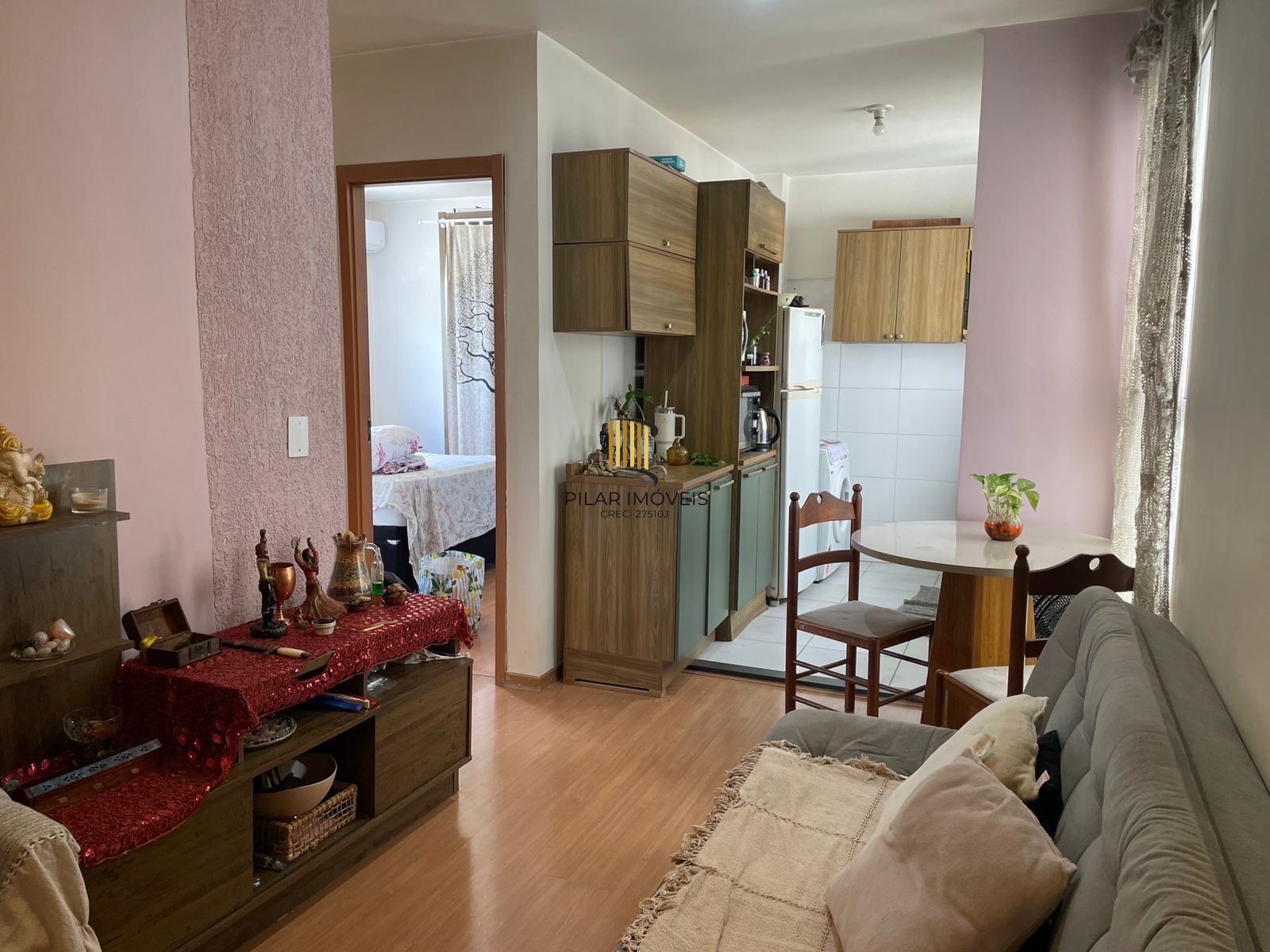 Apartamento 2 dormitórios Linda Vista, 1 vaga e Piscina na Av. Protásio Alves