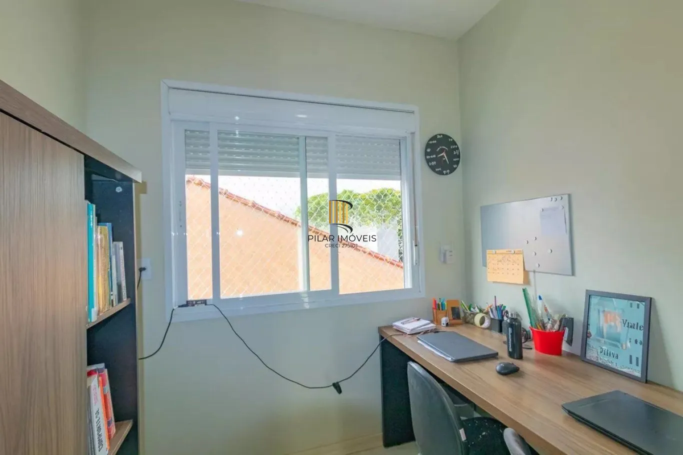 Casa de 3 dormitórios e 3 vagas de garagem em Canoas.