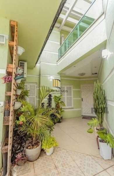 Casa com 4 suítes no Bairro Jardim Itu