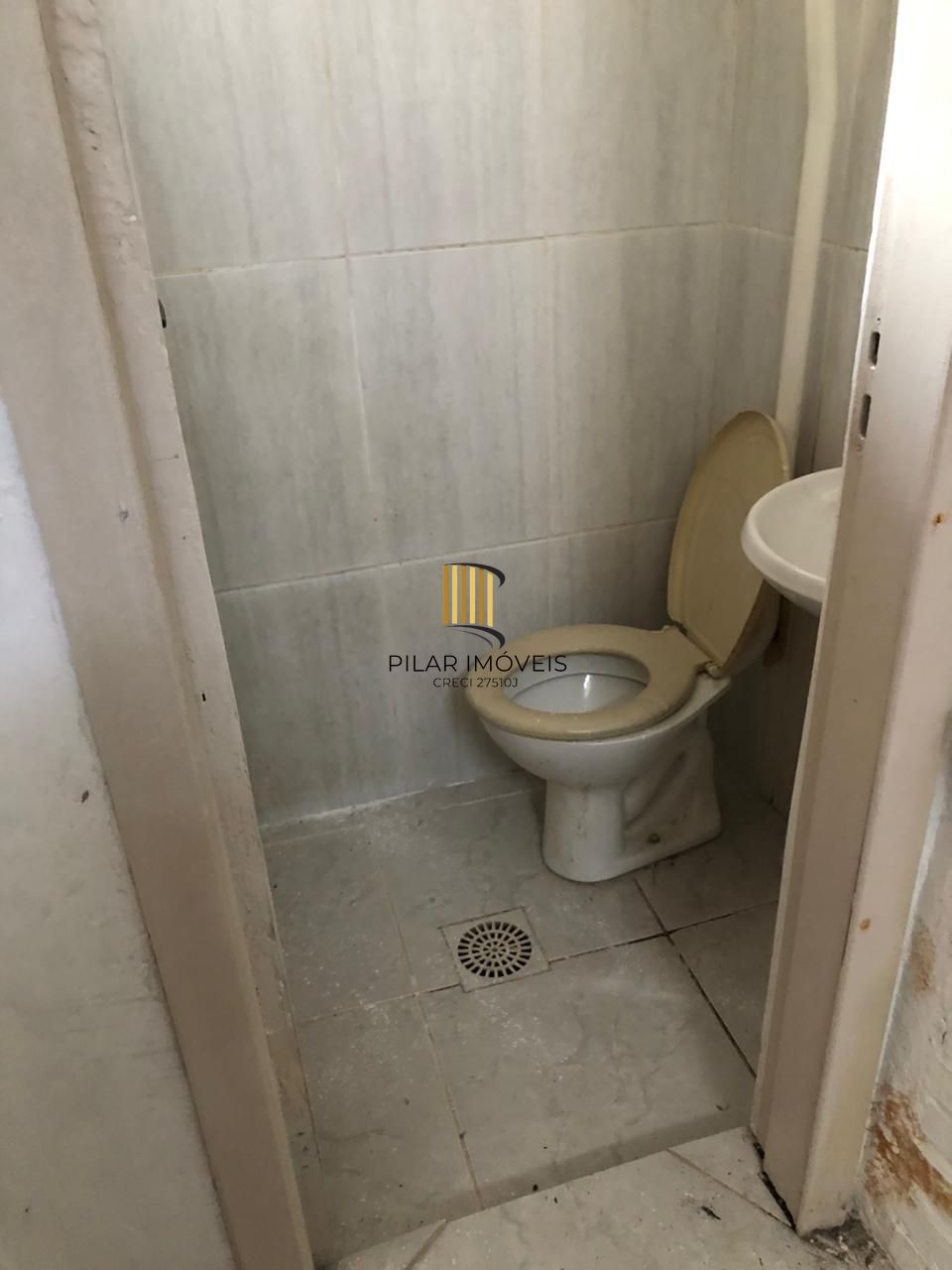 Apartamento à venda com 2 quartos 51 m² no Bairro Passo da Areia