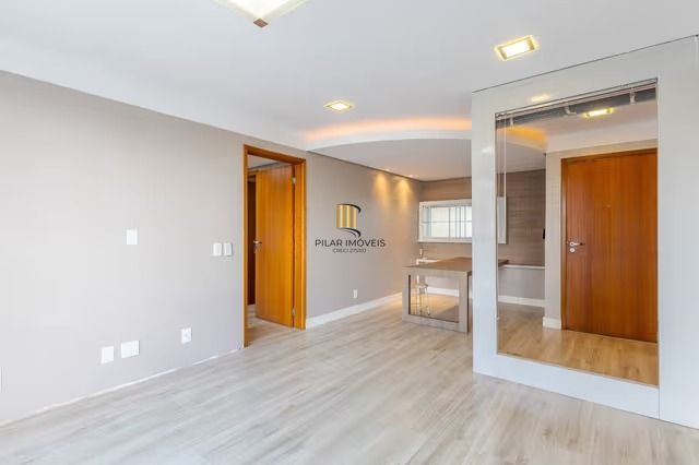 Apartamento de 3 quartos, elevador e 1 vaga de garagem em Canoas.