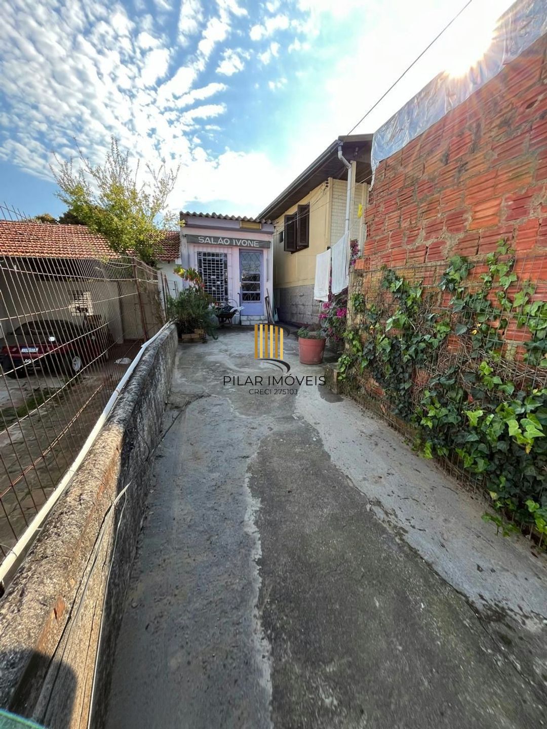 Casa com 3 dormitórios bairro Teresópolis