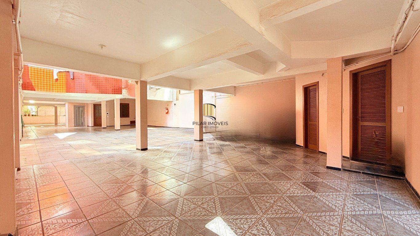 Apartamento com 3 dormitórios, 1 suíte e 268m² à venda em Higienópolis.