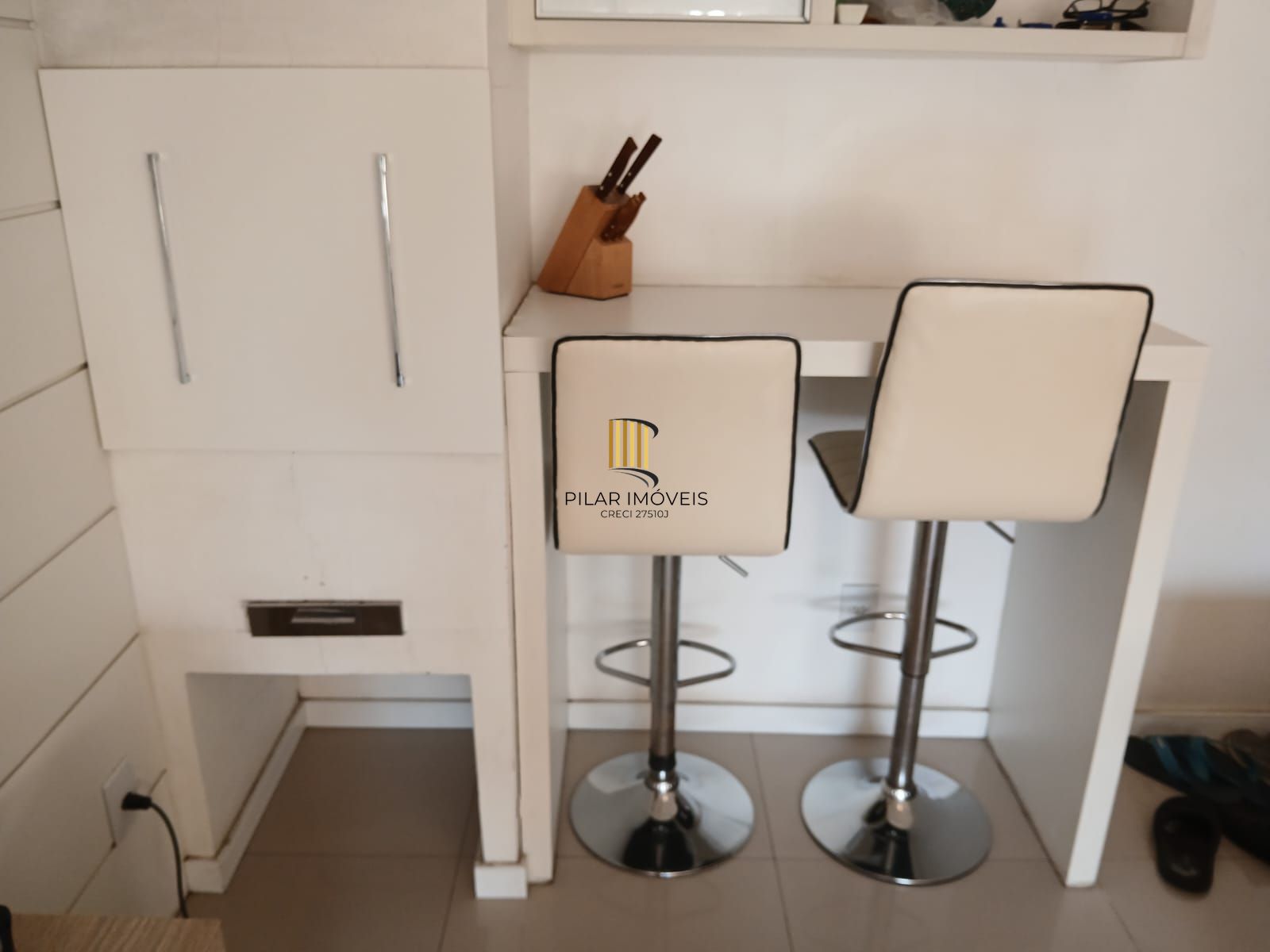 Apartamento com 3 quartos(1 suíte) e 1 vaga de garagem no Bairro Jardim Lindóia