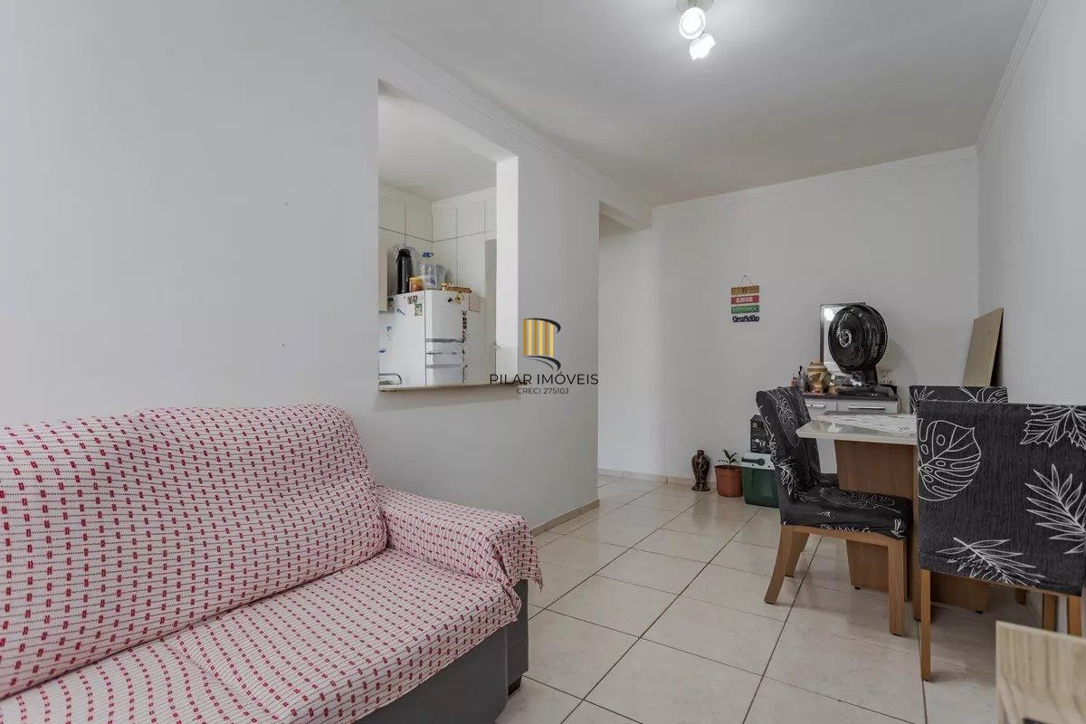 Apartamento com 2 quartos, vaga e piscina  no bairro  Parque Santa Fe