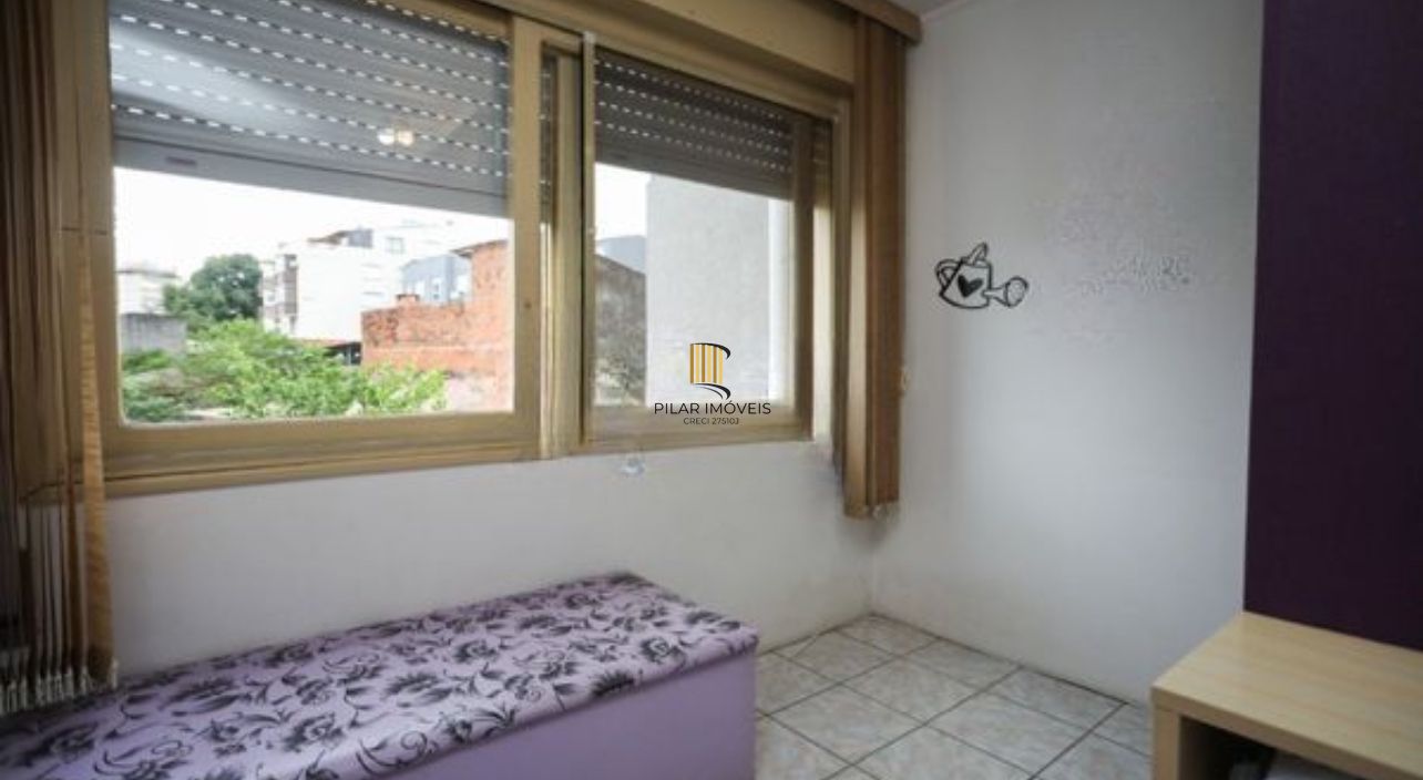 Apto de 1 dormitório Semi Mobiliado quarto andar! Cristo Redentor