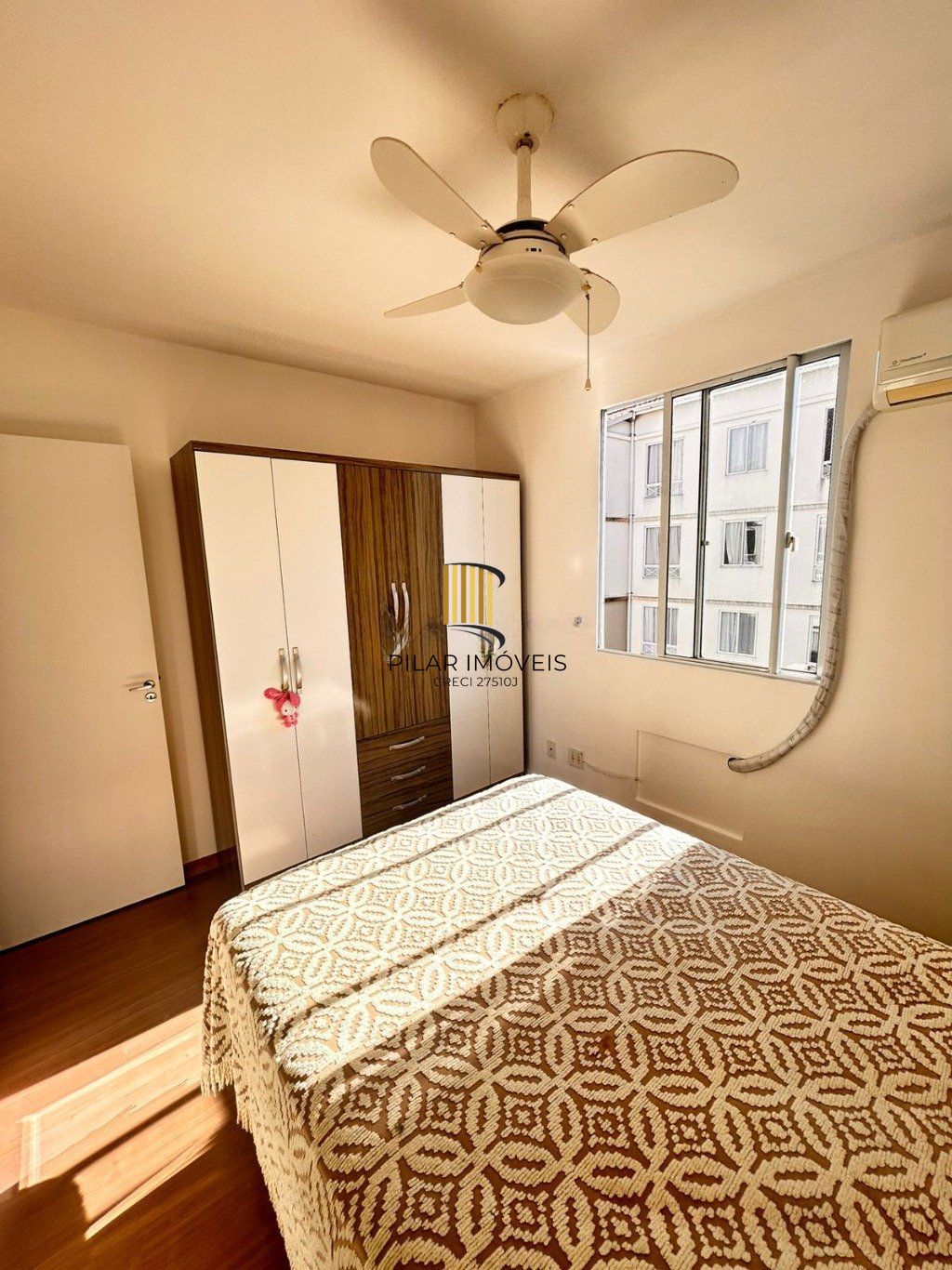 Apartamento com 3 dormitórios e 1 vaga de garagem no bairro Fátima em Canoas