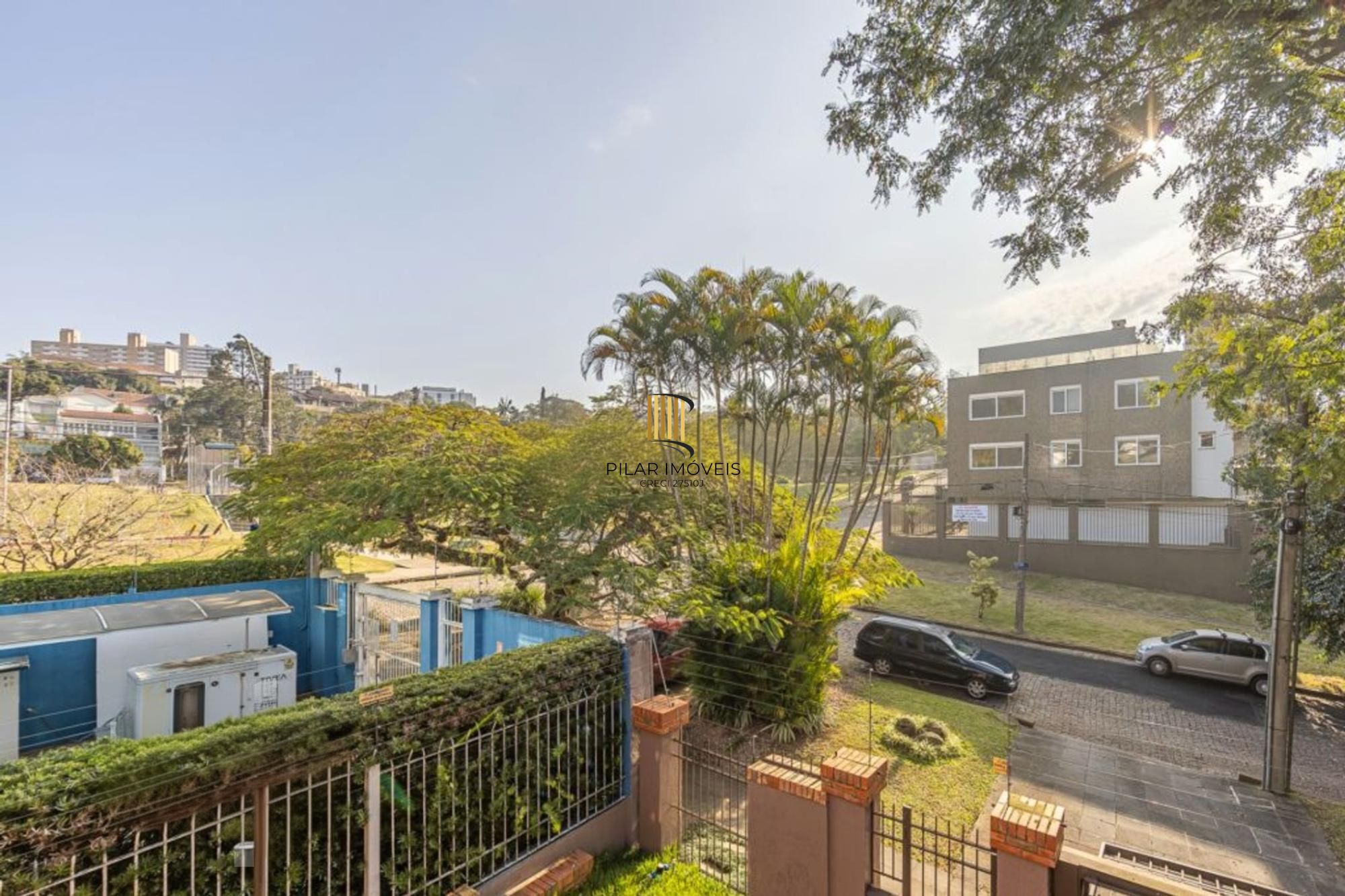 Casa com 4 Quartos, 4 banheiros, 4 vagas e 300 m² á venda  Chácara Das Pedras.