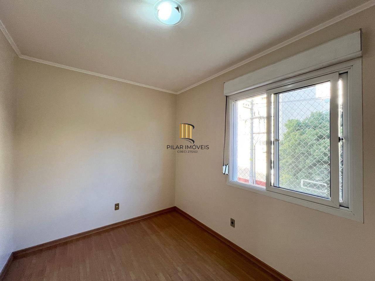 Apartamento de 2 quartos, elevador 1 vaga de garagem em Canoas.