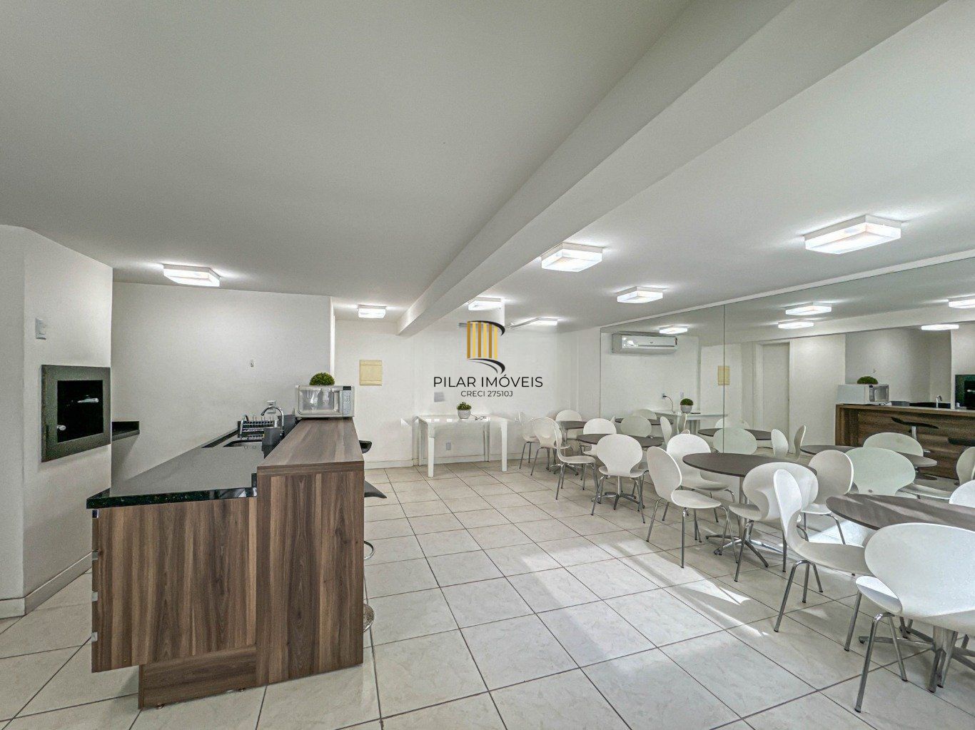 Apartamento de 2 dormitórios bairro Rio Branco