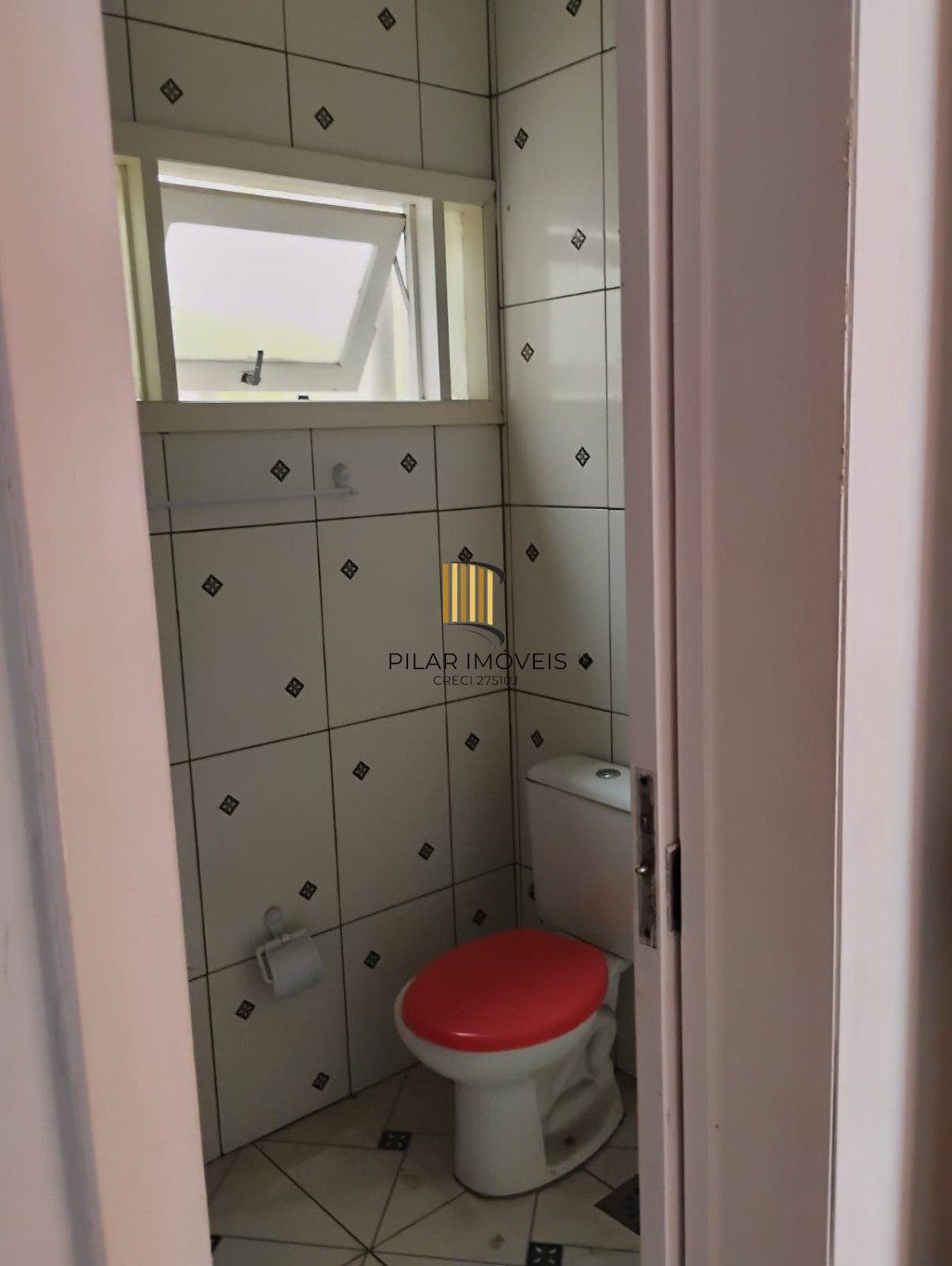 Apartamento com 3 quartos e 2 vagas de garagem no Bairro Jardim Itu/ Planalto.