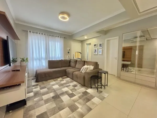 Casa em condomínio com 3 quartos e 2 vagas de garagem em Canoas.