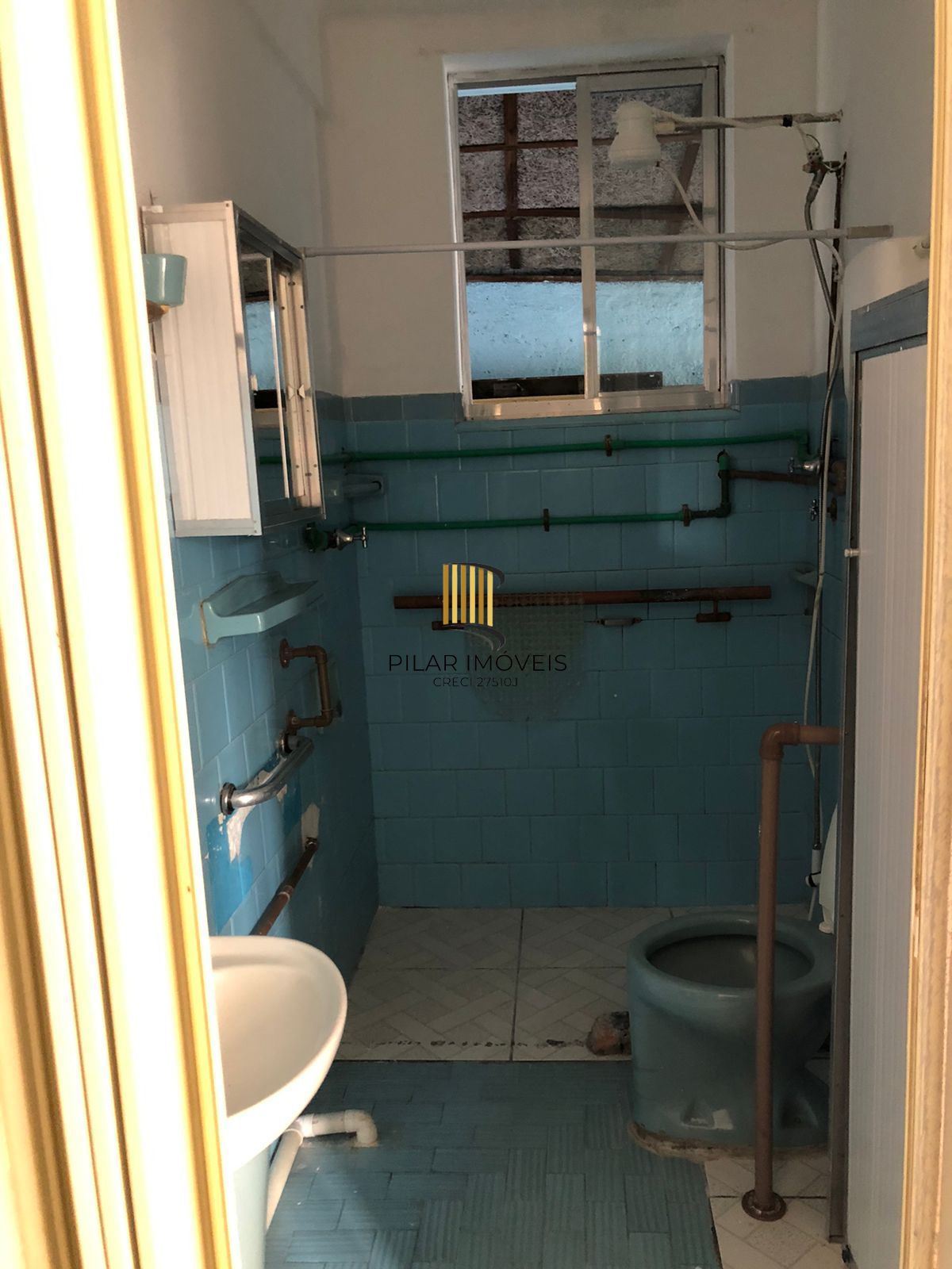 Apartamento à venda com 2 quartos 51 m² no Bairro Passo da Areia