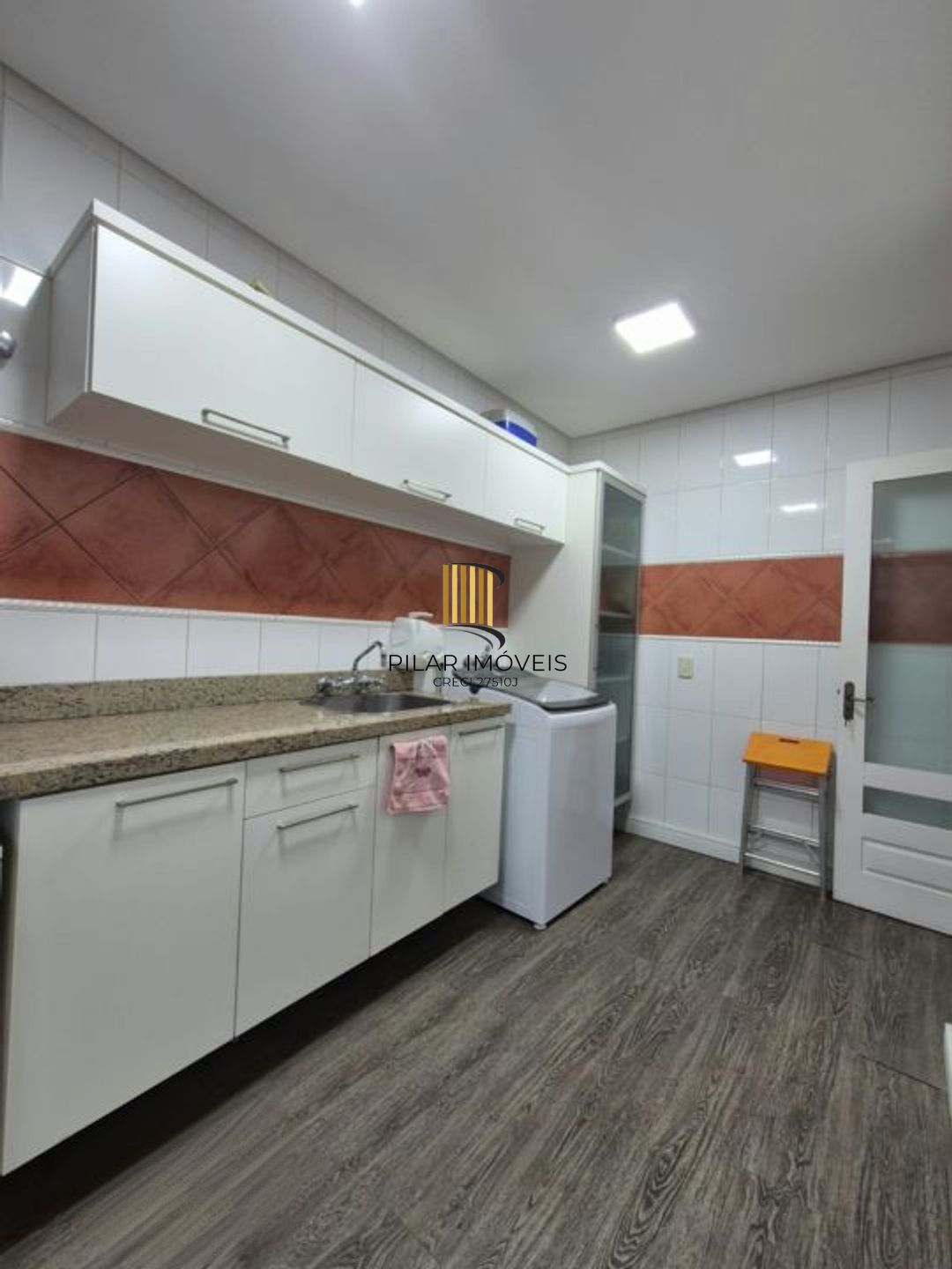 Casa de 3 dormitórios e 2 vagas de garagem coberta Canoas.