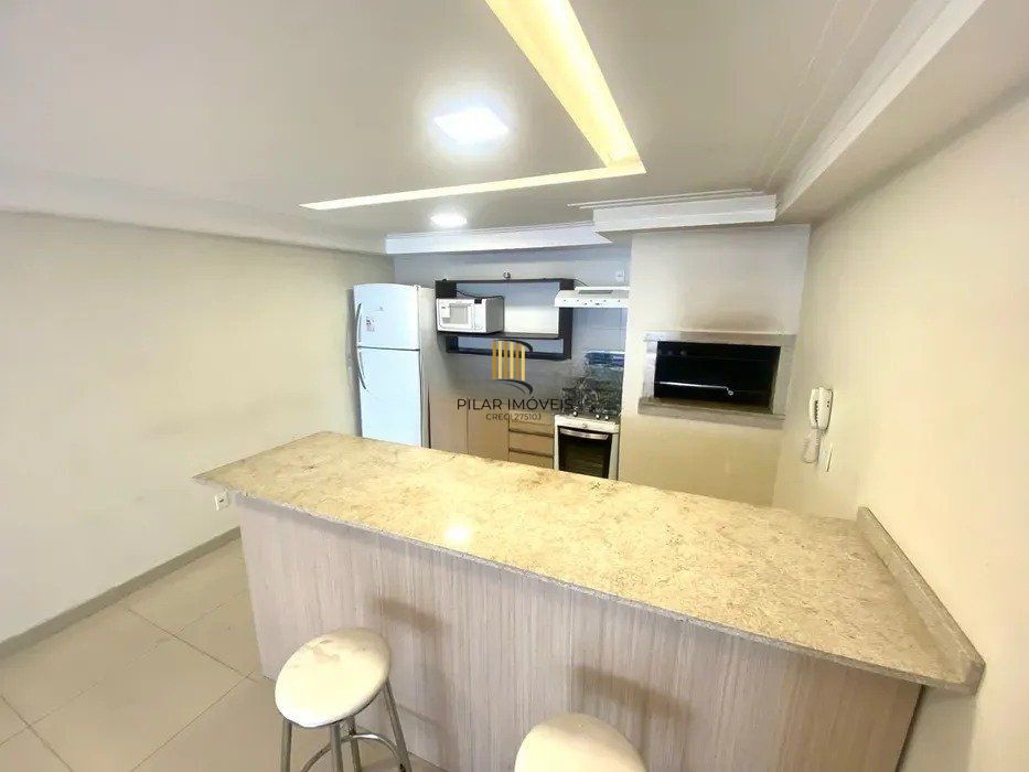 Apartamento com 1 quarto, 1 vaga e elevador no Bairro Cidade Baixa