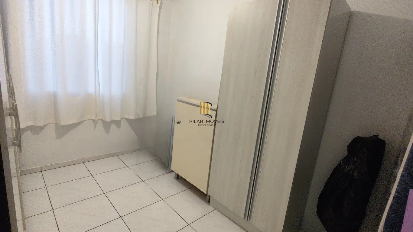Apartamento de 2 dormitórios e 1 vaga de garagem em Canoas.