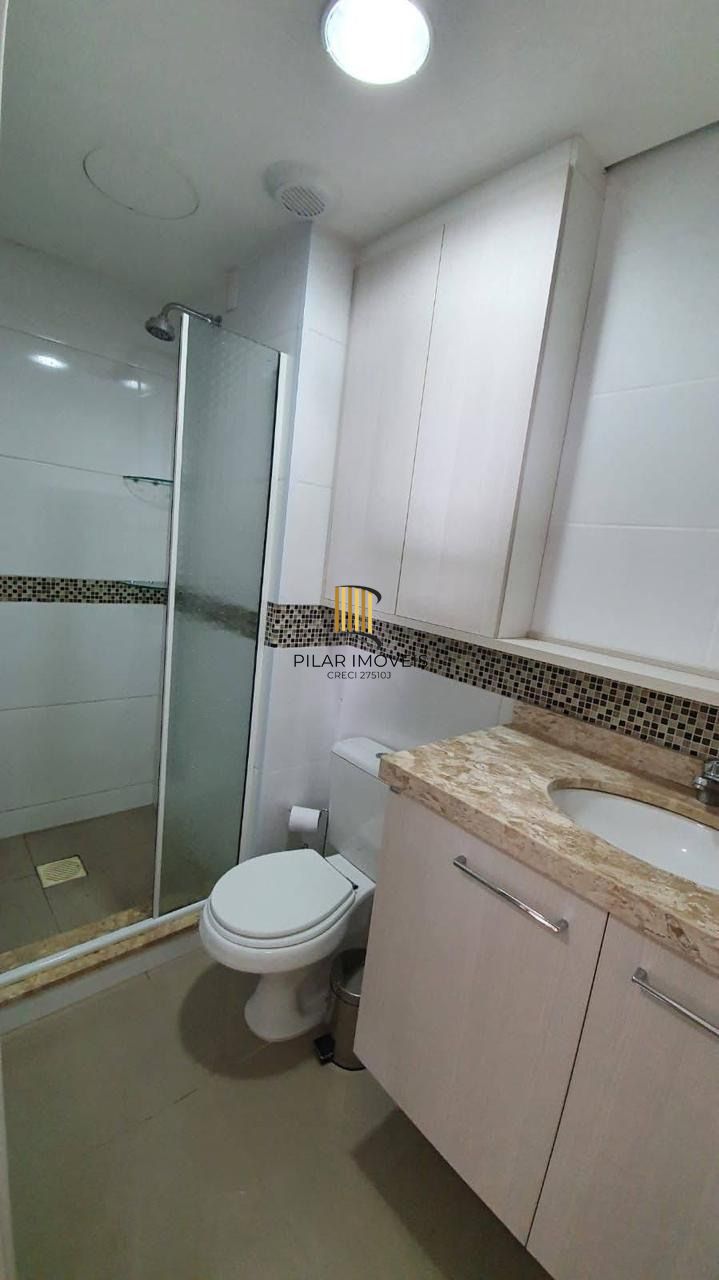 Apartamento de 2 quartos com 49 metros e 1 vaga de garagem andar alto.