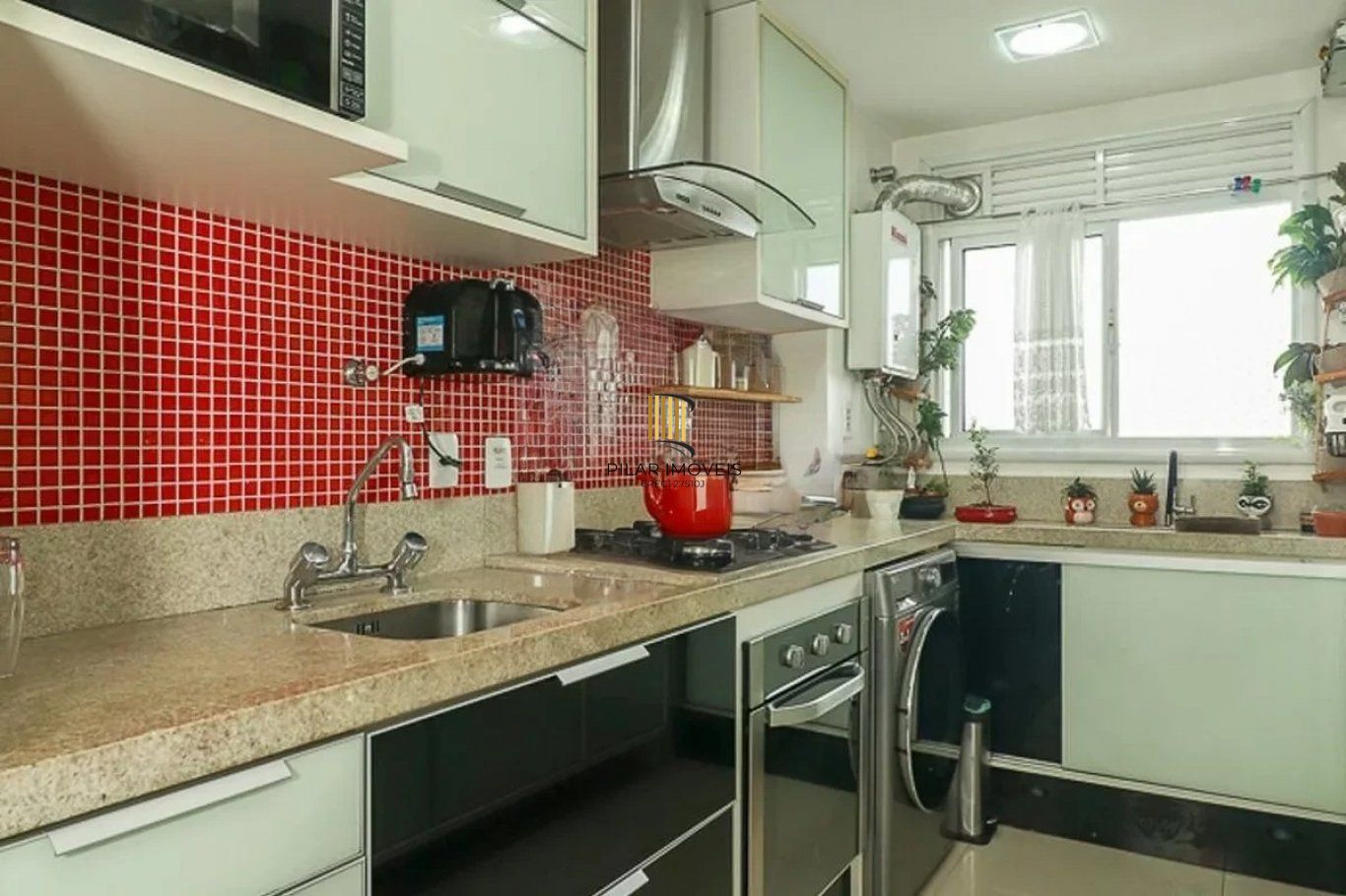 Apartamento de 2 dormitórios no bairro Jardim Lindóia